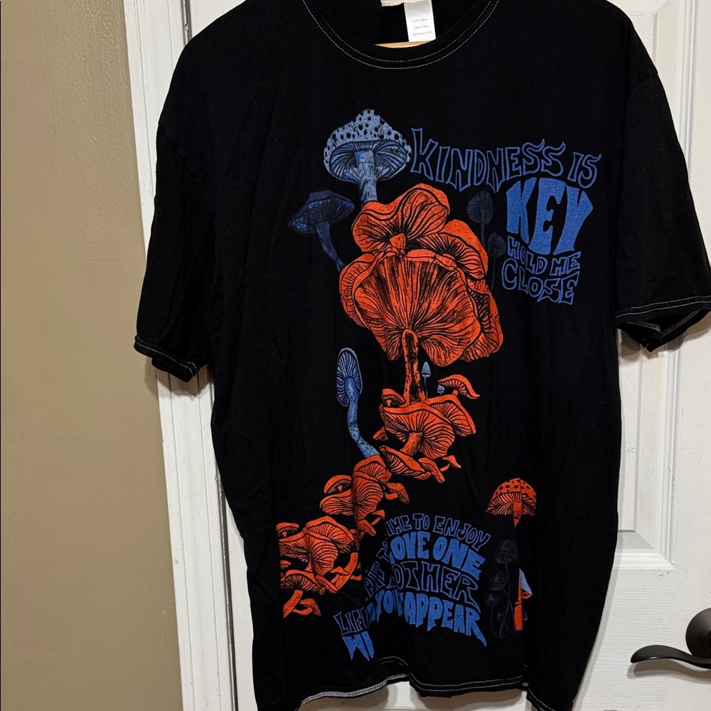 Project Social T ❤️ Urban Outfitters Black Tee Orange 🍄‍🟫 Royal Blue Graphic